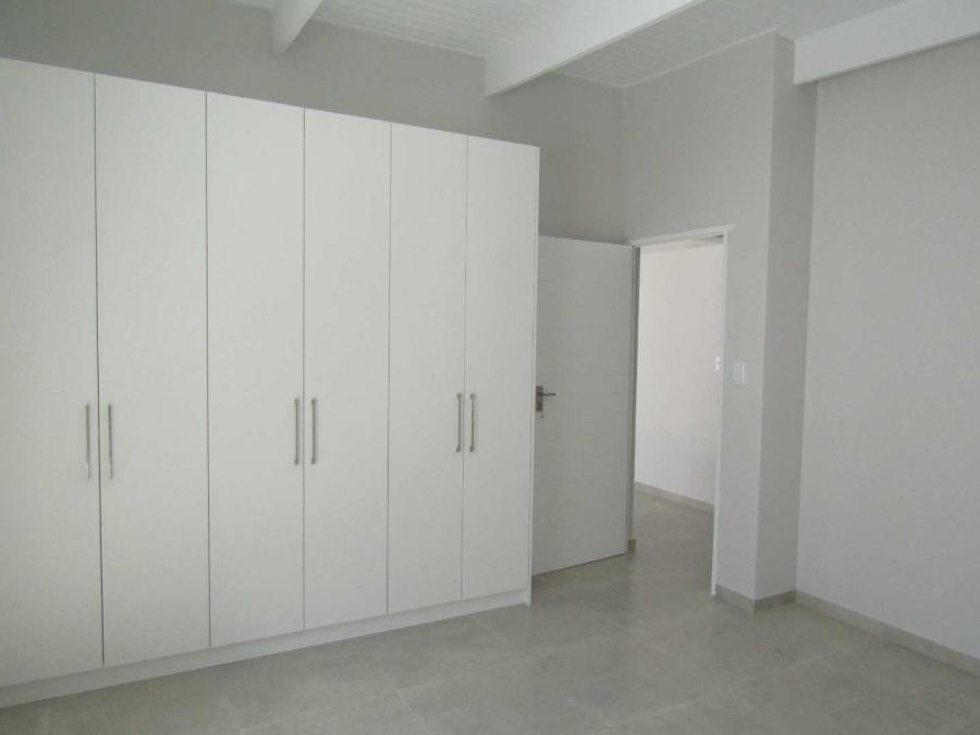 3 Bedroom Property for Sale in Britannia Bay Western Cape